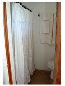 Kudehya Guesthouse, Treasure Beach, St. Elizabeth, Jamaica - Simple! Natural! Ital!